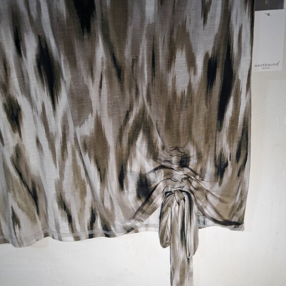 Westbound Woman petites Short Sleeve T Shirt w/ Shoulder Accents NWT - Picture 5 of 12